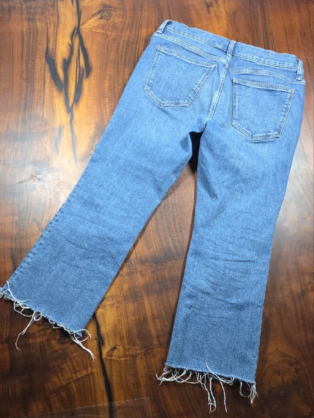 Madewell Flared Fray Crop Jeans with Raw Hem🌿ANTHROPOLOGIE Y2k Premium - Picture 9 of 9